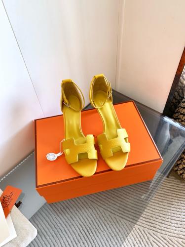 هيلز انيق من Hermes