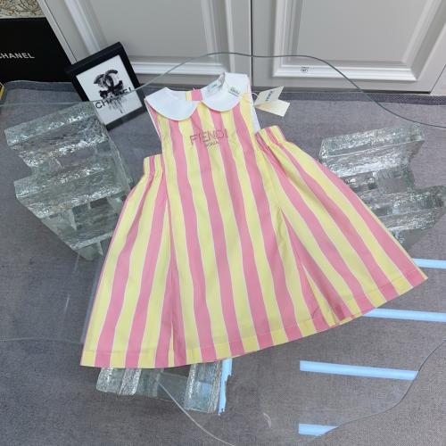 فستان طفال فندي