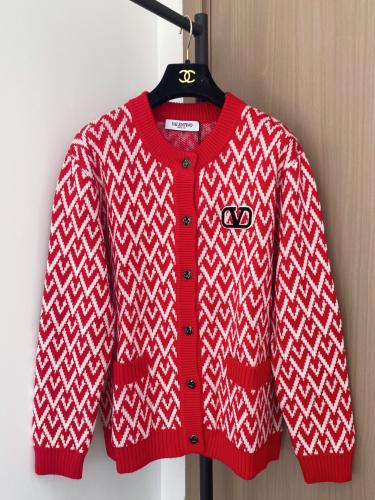 كارديغان من ڤالنتينو