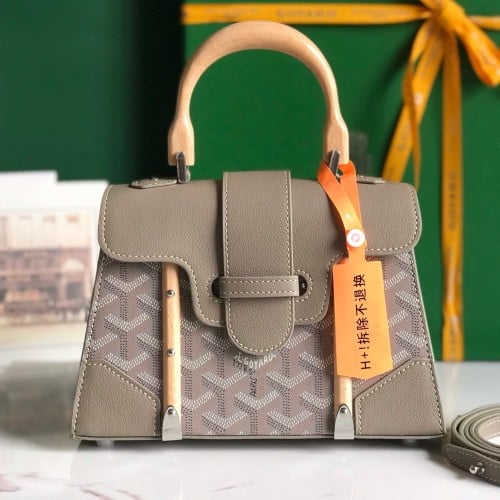 شنطة goyard ماستر 20 سم