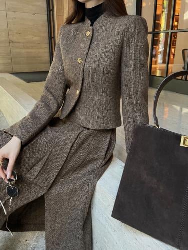 طقم انيق من لوروبيانا