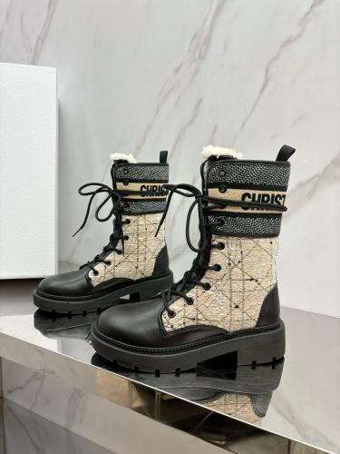 بوت ديور انيق جدا