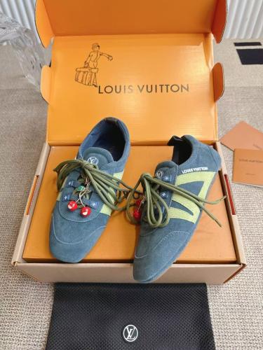 LV Sneakerina