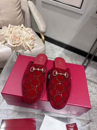 فلات انيق من قوتشي