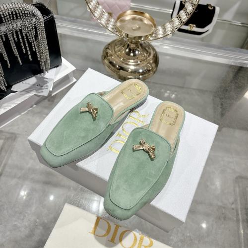 فلات انيق من ديور