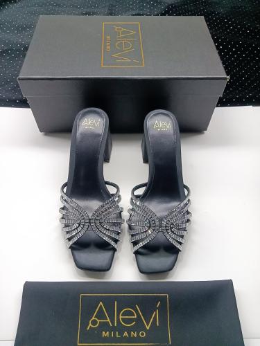 هيلز Alevi Milano