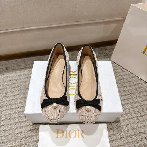 هيلز انيق من ديور