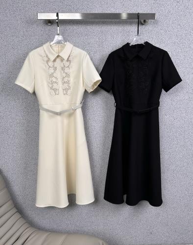 فستان انيق من ڤالنتينو