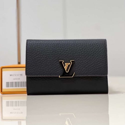 LV WALLET