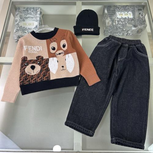 طقم اطفال فندي