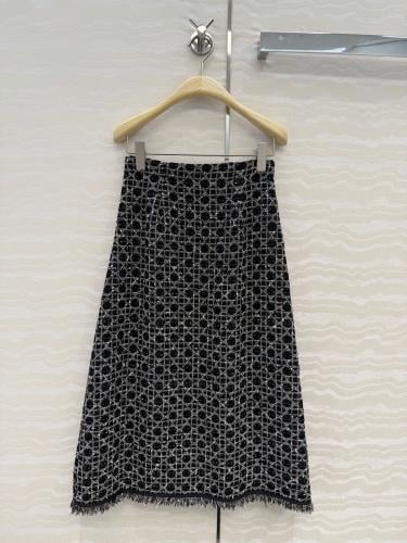 تنوره انيقه من ديور