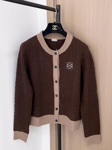 كارديغان انيق من لويفي