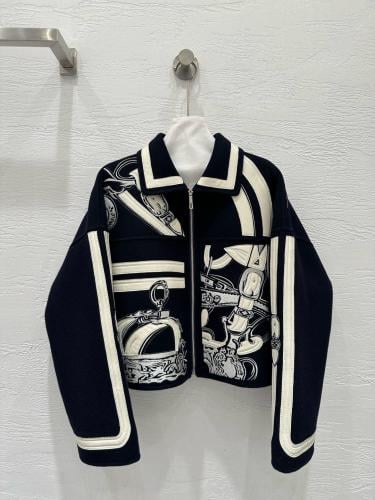 معطف كشمير رائع من هيرمز