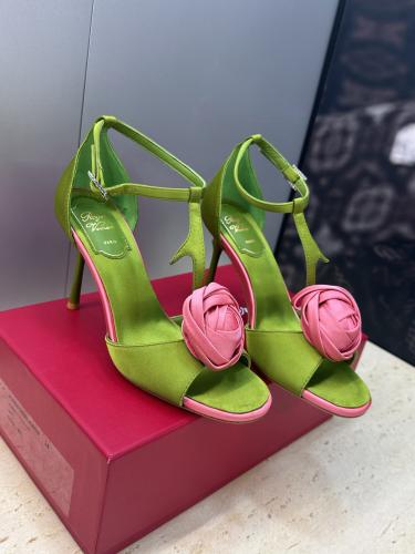 هيلز Roger vivier
