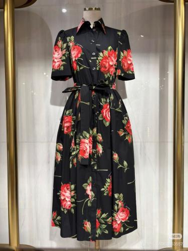 فستان انيق من دولتشي اند غابانا