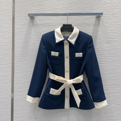 جاكيت من ڤالنتينو