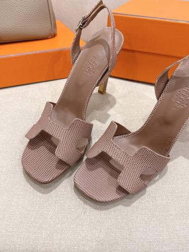 هيلز انيق من Hermes