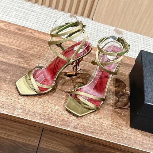 هيلز YSL انيق جدا