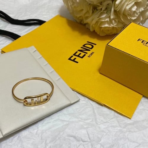 اسوره فندي مع الملحقات