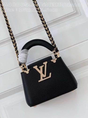LV Capucines مقاس 16 سم