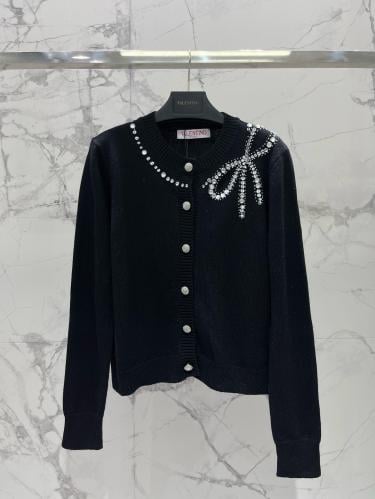 كارديغان من ڤالنتينو