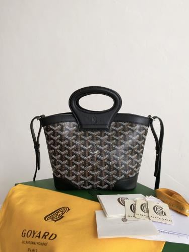 Goyard Belugaمقاس 23 سم