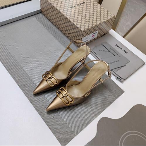 هيلز بالنسياقا