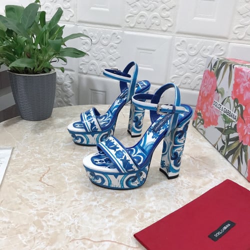 هيلز  D&G انيق جدا