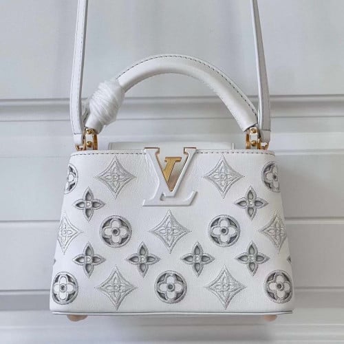 شنطه LV ماستر 21 cm
