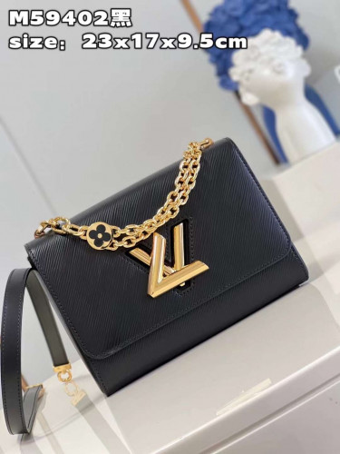 شنطه ماستر لوي فيتون