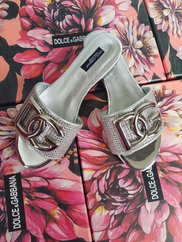 سليبر  D&G انيق جدا