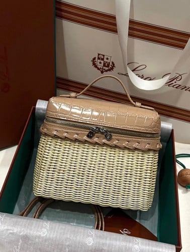 لوروبيانا ماستر سايز 19 سم