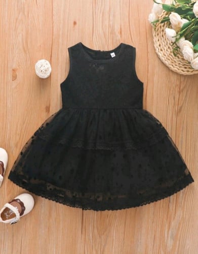 فستان بناتي دانتيل أسود