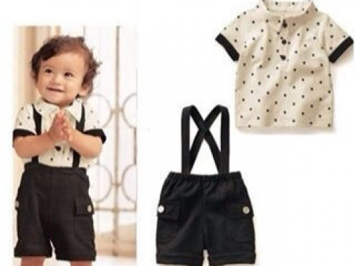 بدلة قطعتين ولادي بنجوم سوداء