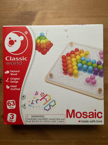 لعبة تعليمية - ترتيب أشكال مختلفة بالكرات الخشبية