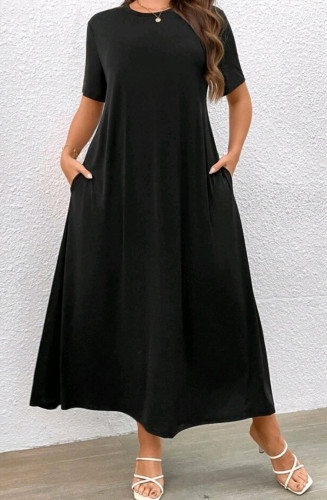 فستان نسائي أسود بجيوب - نصف كم