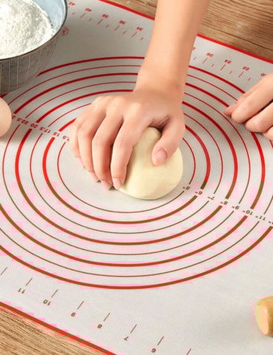 بساط سيليكون للعجن والتحوير