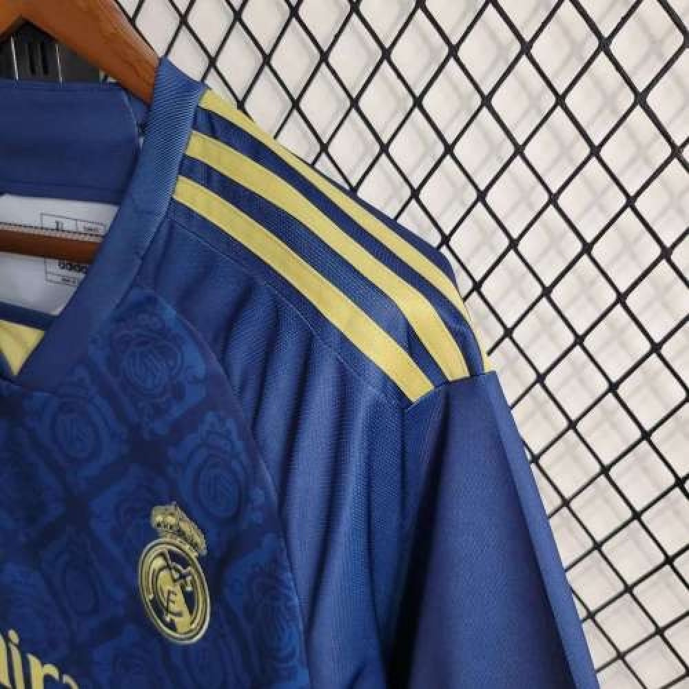 تيشيرت ريال مدريد نسخة خاصه 2023/24