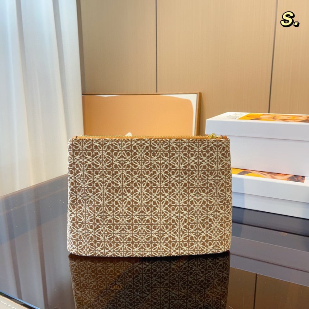 باوتش -فوري -Loewe