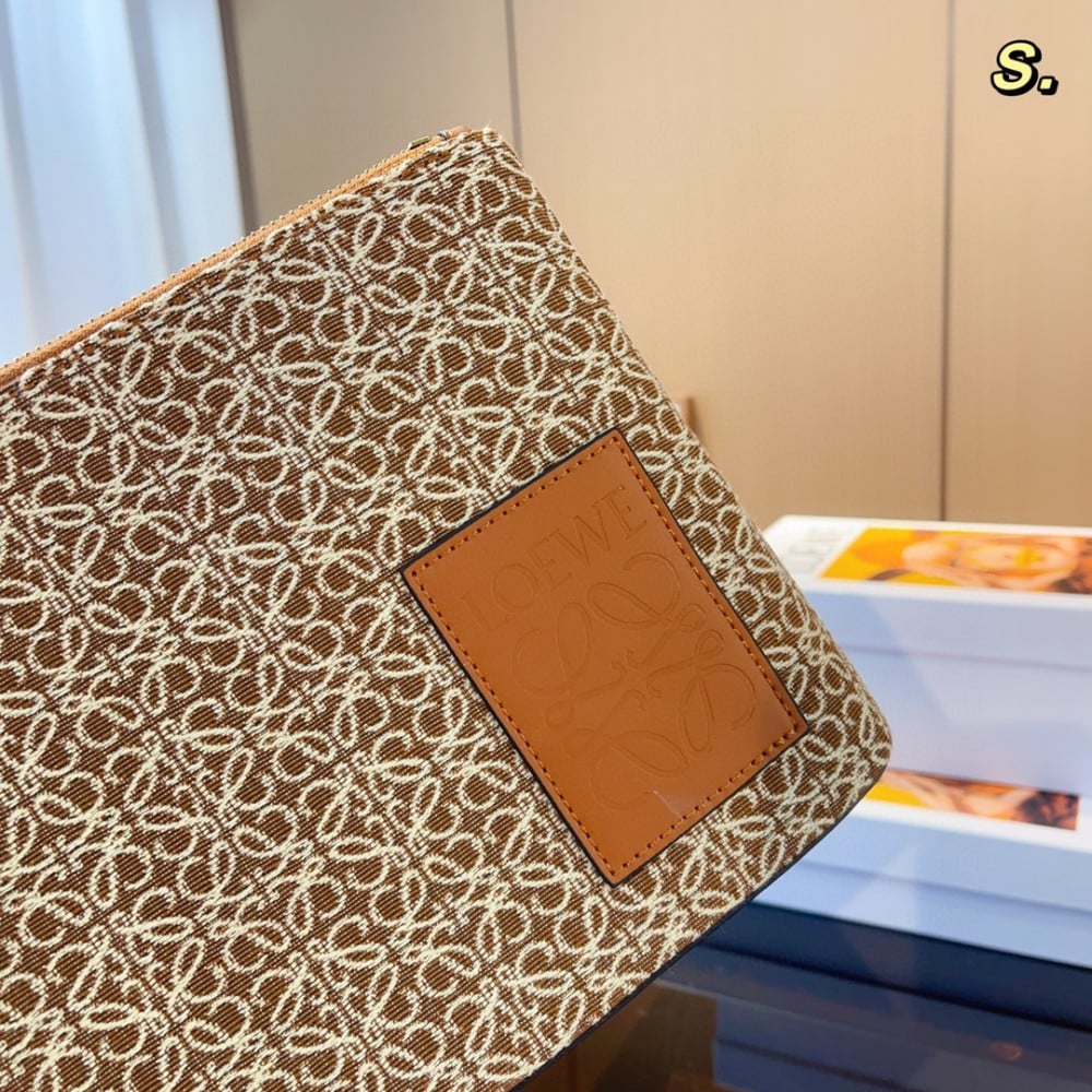 باوتش -فوري -Loewe