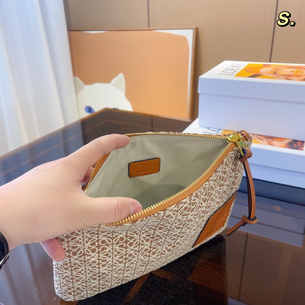 باوتش -فوري -Loewe