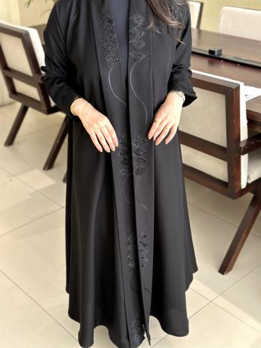 عباية دبل كلوش كتان بتطريز اهاري أسود