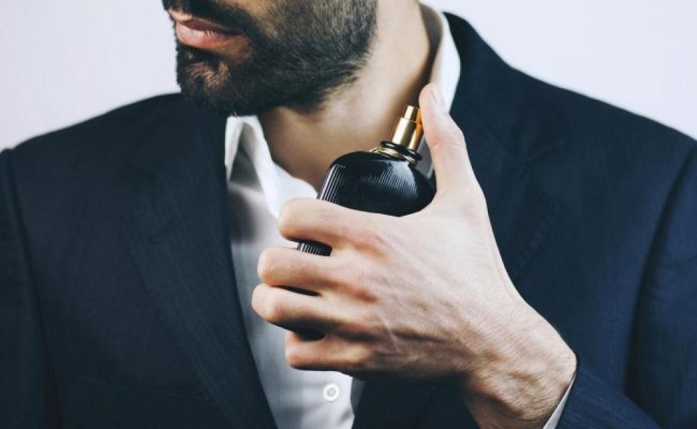 استكشاف اجمل عطور رجالية ماركات عالمية