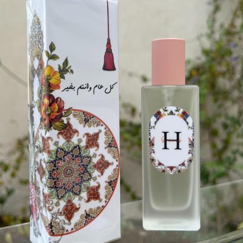 عطر بوكيه، اللون الوردي