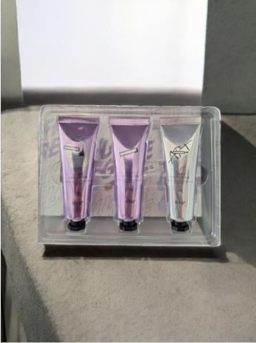 كريم مرطب لليدين بالورد بوكس مكون من 3كريمات