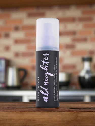 مثبت مكياج من لافمي بيوتي