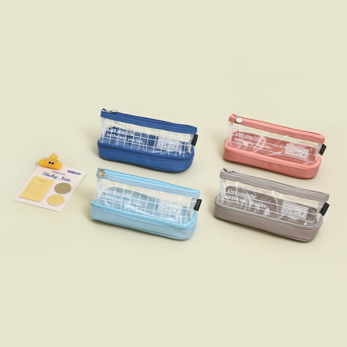 مقلمية بألوان جذابة