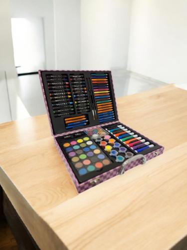 حقيبة تلوين شخصيات كرتونية