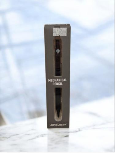 قلم رصاص تعبئة 0.5