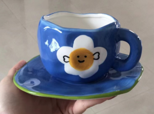 كوب لطيف برسمة شمس